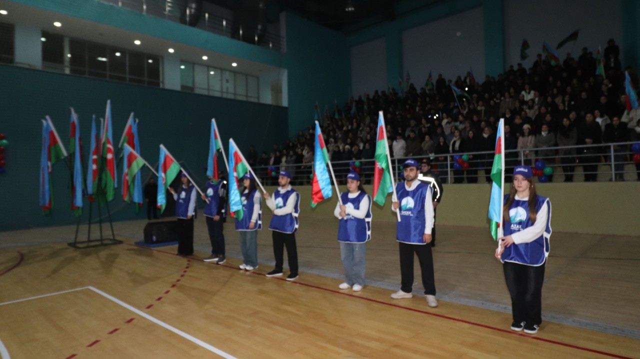 Qazaxda “Birlik və Həmrəyliklə yeni ilə doğru” adlı bayram tədbiri keçirildi - FOTOLAR